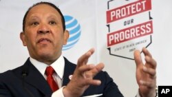 AQShda irqchilikka qarshi kurashuvchi milliy liga rahbari Mark Morial deydiki, qora tanli amerikaliklar bugun ancha oyoqqa turib olgan