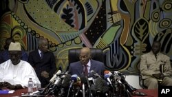 Senegal's President Abdoulaye Wade speaks to journalists at a news conference in Dakar (file photo).
