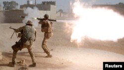 قوای خاص عراق حین حمله بالای مواضع داعش در منطقه موصل 