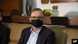 Gaanfa Afrikaatti Bakka bu’aa addaa Yunaayitid Isteets Jeefreey Feeltmaan 