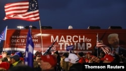 Arhiva - Skup podrške predsedniku SAD Donaldu Trampu u okrugu Makomb, Mičigen.