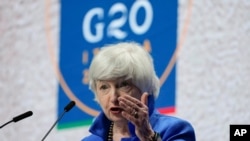 재닛 옐런 미 재무장관이 11일 이탈리아 베니스에서 열린 G20 재무장관 회의에서 발언하고 있다. 