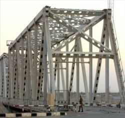 Friendship Bridge over Amu-Darya River into northern Afghanistan, Termez, Uzbekistan.