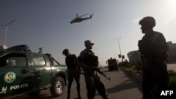 Hilmand, Qandahorda portlashlar; Pokistonda esa jangarilar 36 askarni o'ldirgan