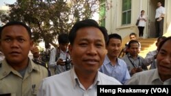 ​អតីត​អភិបាល​​ក្រុង​បាវិតគឺ​លោក​ឈូក បណ្ឌិត