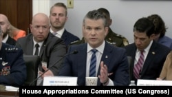 美国国防部长皮特·海格塞斯星期二(6月10日)在众议院拨款委员会国防小组委员会的听证会上作证。