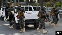 Tolibon maxsus kuchlari Kobul ko'chalarida 