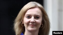 لیز تراس، وزیر خارجه بریتانیا
