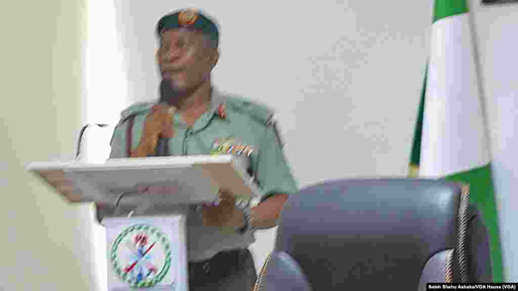 Manjo-janar Chris Olukolade, 6 ga watan Mayu 2014.