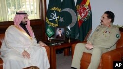 ملاقات لوی درستیز پاکستان با وزیر دفاع عربستان