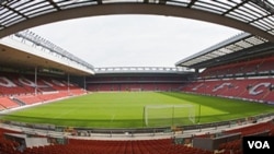 Stadion Anfield milik klub sepakbola Inggris, Liverpool.