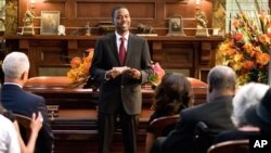 Chris Rock stars in "Death At a Funeral"