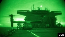 美军2018年4月2日在吉布提外海练兵（美国海军陆战队照片）