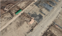 지난 3월 촬영된 의주 비행장 위성사진. 공사가 진행되는 모습이 확인된다. 자료=Maxar Technologies/Google Earth