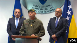 Ministar sigurnosti BiH Dragan Mektić, komandant EUFOR-a general-major Anton Waldner i Sead Jusić, zamjenik ministrice odbrane BiH
