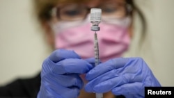 Penerima vaksin Johnson & Johnson memiliki lebih dari tujuh kali lipat kenaikan level antibodi mereka setelah menerima booster Moderna. (Foto: ilustrasi).