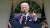 바이든 대통령 “독재자들, 언론 자유 탄압…책임 물을 것”