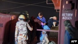 
چارواکو ویلي تېره ورځ د کوټې نه پېښور ته روان شوي جعفر ایکسپریس اور ګاډي کې تر 450 زیات مسافر سواره وؤ چې په بولان سیمه کې په دغه اور ګاډي وسله والو برید وکړو.