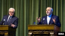 فرانک والتر اشتاین مایر، وزیر خارجه آلمان در سفر اخیر به تهران تاکید کرده بود که چنین نمایشگاه و مسابقه‌ای برگزار نشود.