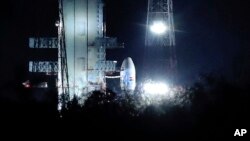 India membatalkan peluncuran pesawat tak berawak Chandrayaan-2.