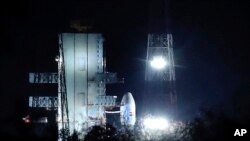 Indian Space Research Organization (ISRO)'s Geosynchronous Satellite launch Vehicle (GSLV) MkIII carrying Chandrayaan-2 stands at Satish Dhawan Space Center after the mission was aborted at the last minute at Sriharikota, in southern India, Monday, July 15, 2019. 