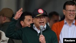 Presiden Kolombia Gustavo Petro berbicara di Bogota, pada 1 Mei 2024. (Foto: Reuters/Luisa Gonzalez)
