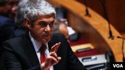 Perdana Menteri Portugal Jose Socrates meletakkan jabatan Rabu (23/3).