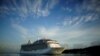 Kapal pesiar Marina milik U.S. Norwegian Cruise Line tiba di Teluk Havana, Kuba, pada 9 Maret 2017. (Foto: Reuters/Alexandre Meneghini)