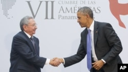 امروز در تاریخ:<br />
سال ۱۹۸۰ &ndash; واکنش یوکو اونو، همسر جان لنون، به خبر فوت شوهرش در بیمارستانی در نیو یورک.<br />
۳۶ سال پیش در این روز، جان لنون، خواننده&zwnj; معروف و یکی&zwnj; از اعضای گروه راک بیتلز، بدست یکی&zwnj; از طرفداران سابقش در جلوی ساختمان آپارتمانش در نیو یورک به ضرب چهار گلوله کشته شد.