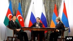 Dmitri Medvedev Soçidə İlham Əliyevlə görüşür