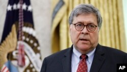 윌리엄 바 미국 법무장관이 15일 백악관에서 열린 반범죄 브리핑에 참석했다.