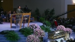 阿蕾莎·富兰克林在底特律举行女王般的葬礼