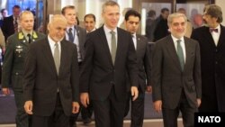 رهبران حکومت وحدت ملی افغانستان در اجلاس ناتو اشتراک می کنند