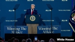 رئیس جمهوری آمریکا چهارشنبه شب در یک نشست درباره هوش مصنوعی در شهر واشنگتن سخنرانی کرد. 