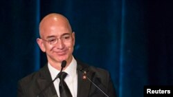 CEO dan pendiri Amazon.com Jeff Bezos, salah satu yang diundang dalam KTT Trump untuk para eksekutif papan atas sektor teknologi.