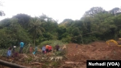 Lokasi longsor di Imogiri, Bantul. Total 5 korban meninggal akibat banjir dan tanah longsor di DIY. (Foto: VOA/Nurhadi)