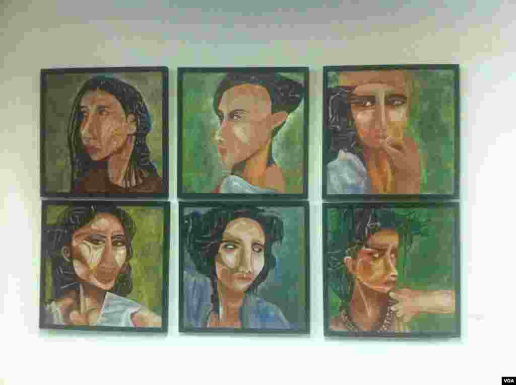 កម្មវិធី​សម្តែង​សិល្បៈ​ក្នុង​ការ​បិទ​ពិព័រណ៍​ដែល​មាន​ឈ្មោះ​ថា​ &laquo;គ្មាន​ព្រំ​ដែន&raquo;។