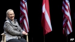 US Secretary of State Hillary Clinton smiles during a forum with students at the Royal Library in Copenhagen, Denmark, May 31, 2012. 