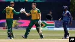 تیم کرکت افریقای جنوبی و سریلانکا