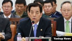 한민구 한국 국방부 장관 (자료사진)