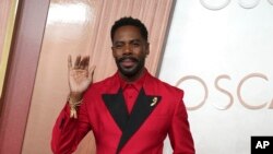 Колман Доминго на красной дорожке церемонии вручения премии «Оскар» в Лос-Анджелесе.