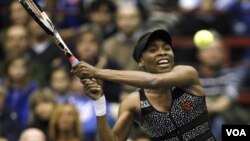 Venus Williams memutuskan mundur dari Australia Terbuka akibat cedera yang dideritanya (foto: dok).