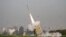 이스라엘군 방공 체제인 아이언돔에서 발사되는 요격 미사일 (자료사진)