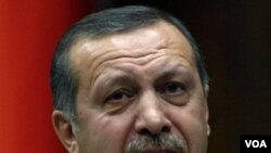 Perdana Menteri Turki Tayyip Erdogan memanggil pulang duta besarnya untuk AS setelah Kongres mengeluarkan resolusi tentang genosida oleh Turki Ottoman, pekan lalu.