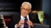 Mantan Menteri Luar Negeri AS Henry Kissinger dalam sebuah wawancara yang dilakukan di New York, pada 5 Juni 2015. (Foto: AP/Richard Drew)
