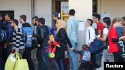 آلمان تا آخر سال روان برای ورود ۸۰۰ هزار پناهجو آمادگی می گیرد