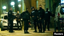 Les forces spéciales françaises à St Denis le 18 novembre 2015.