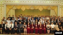 Konferensiya qatnashchilari