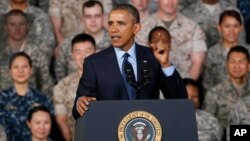 Prezident urush va harbiy kuch emas, xalqaro murosa va muloqot tarafdori ekanini ta'kidlab kelmoqda. Nozorilar nazarida esa bu qa'tiyatsizlik. 