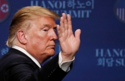 도널드 트럼프 미국 대통령이 지난해 2월 베트남 하노이에서 2차 미-북 정상회담이 끝난 후 기자회견을 했다.